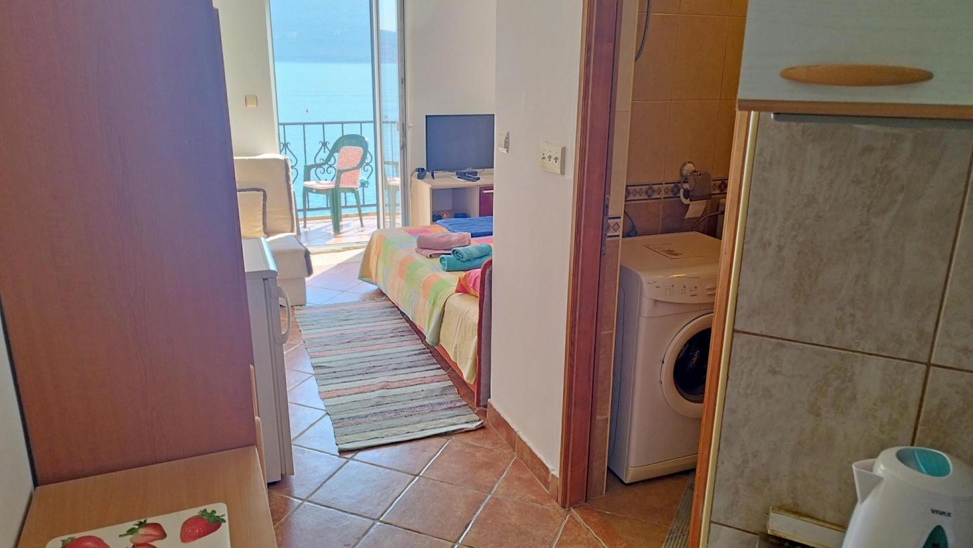 Rooms Beba Херцег Нови Екстериор снимка
